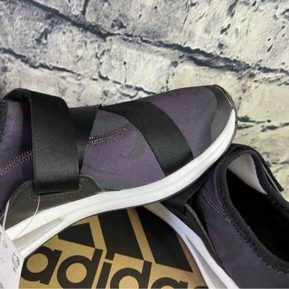Adidas Fortarun Youth 6 Running Shoe Purple Black Strap Slip-on - Picture 3 of 13